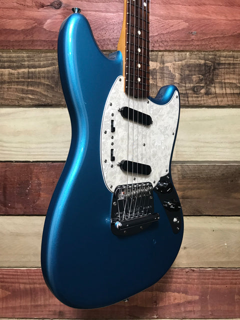 Fender Vintera '60s Mustang with Pau Ferro Fretboard Lake Placid Blue 2021