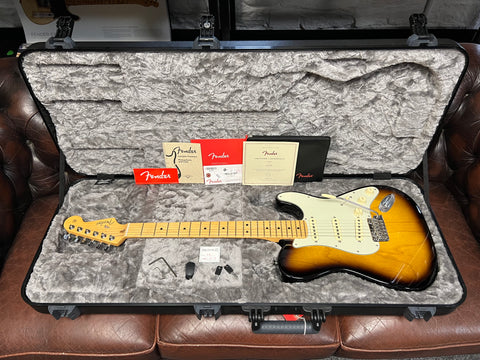 Fender Limited Edition Parallel Universe Series Strat Tele Hybrid 2-Color Sunburst 2017