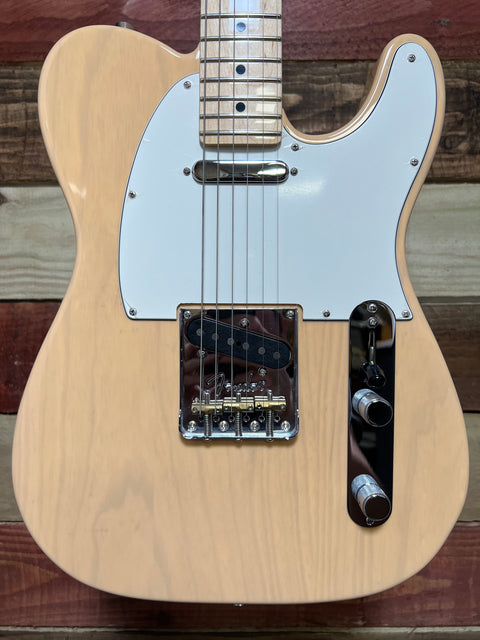 Fender Limited Edition Lightweight Ash American Professional Telecaster Honey Blonde 2018