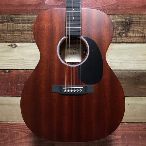 Martin Road Series 000-10E - Natural 2025