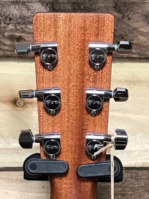 Martin Road Series 000-10E - Natural 2025