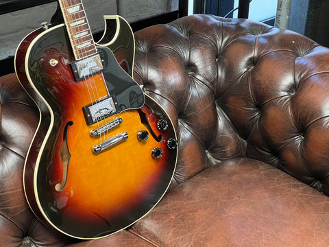 Gibson ES-137 Classic Tri-Burst 2004