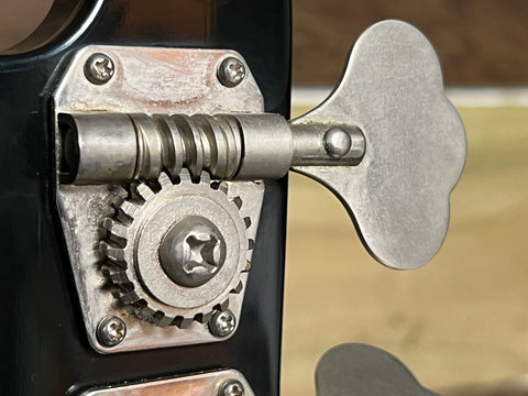 Rickenbacker 4001 Jetglo 1980
