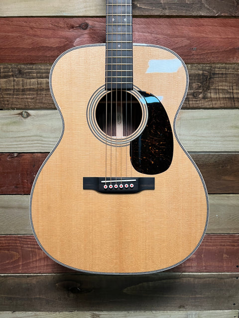 Martin 000-28 Modern Deluxe OM Natural 2025