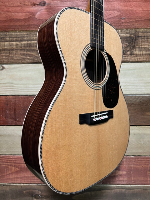 Martin 000-28 Modern Deluxe OM Natural 2025