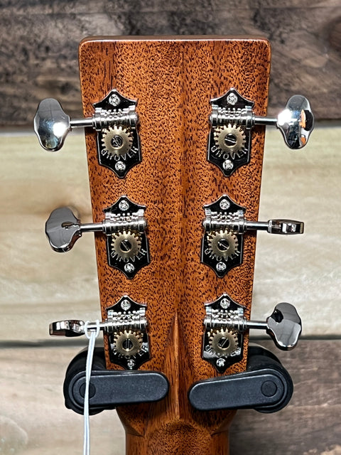 Martin Standard Series HD-28 Natural 2025