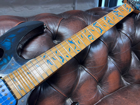 Ibanez JEM77-BFP Steve Vai Signature Blue Floral Pattern 1991