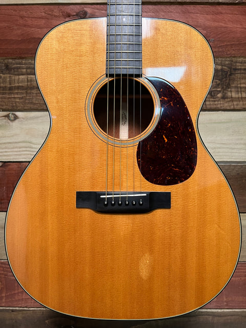 Martin Standard Series 000-18 Natural 2016