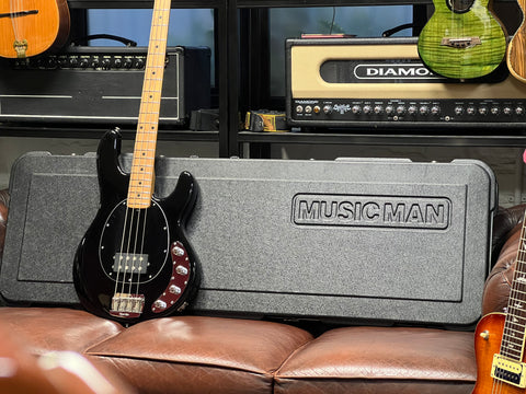 Ernie Ball Music Man StingRay Special 4 H with Roasted Maple Fretboard Jet Black 2019