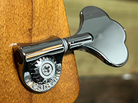 Ernie Ball Music Man StingRay Special 4 H with Roasted Maple Fretboard Jet Black 2019