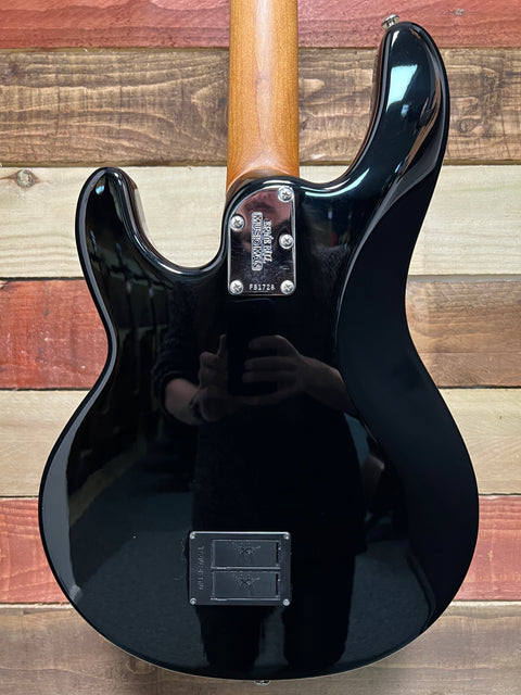 Ernie Ball Music Man StingRay Special 4 H with Roasted Maple Fretboard Jet Black 2019