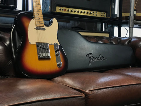 Fender American Series Telecaster with Maple Fretboard 3-Color Sunburst 2005