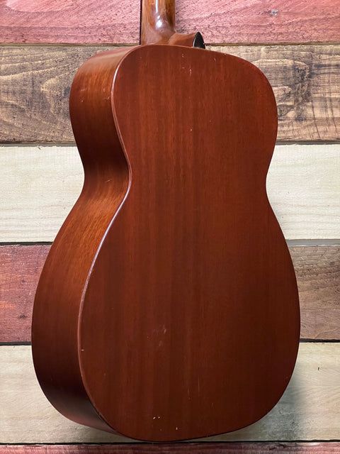 Martin 00-17 1943 K&K Lifton case