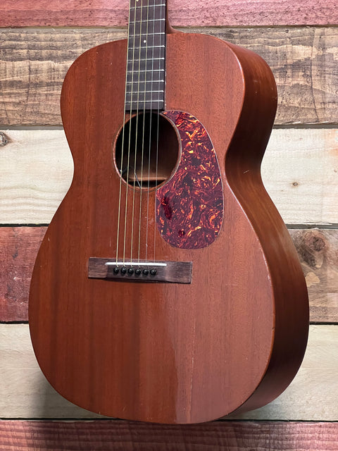 Martin 00-17 1943 K&K Lifton case