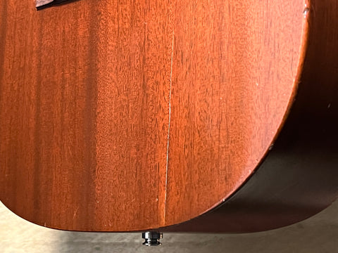 Martin 00-17 1943 K&K Lifton case