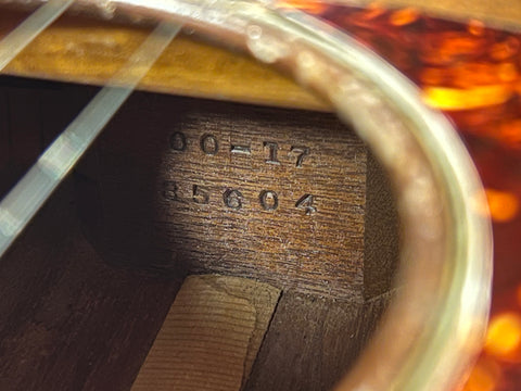 Martin 00-17 1943 K&K Lifton case