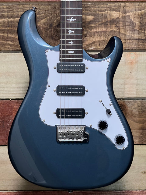PRS SE NF3 with Rosewood Fretboard Ice Blue Metallic 2024