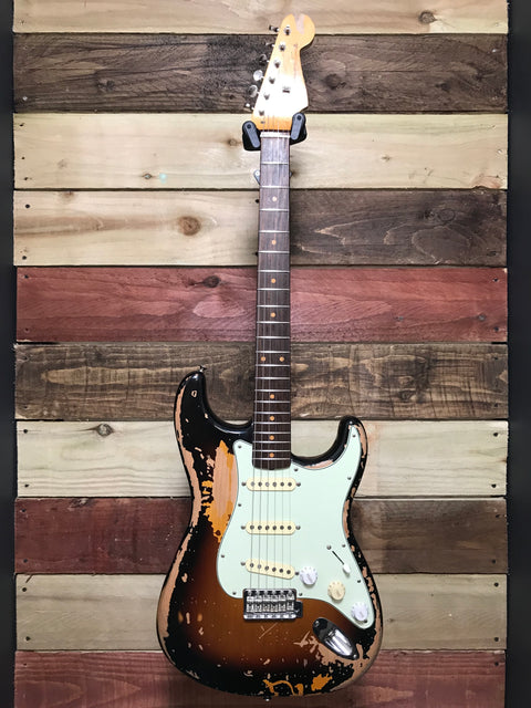 Fender Mike McCready Signature Stratocaster 3-Color Sunburst Relic 2023