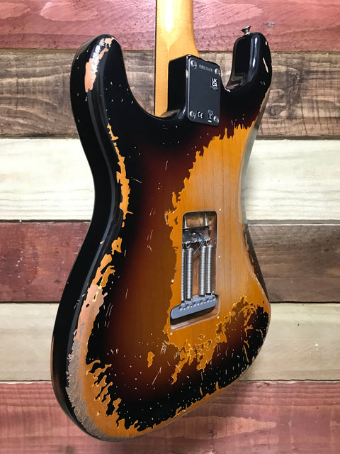 Fender Mike McCready Signature Stratocaster 3-Color Sunburst Relic 2023