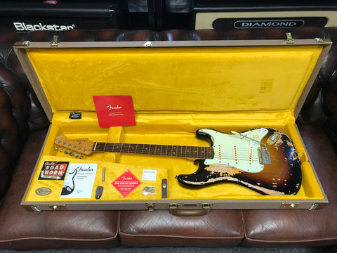 Fender Mike McCready Signature Stratocaster 3-Color Sunburst Relic 2023