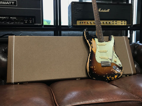 Fender Mike McCready Signature Stratocaster 3-Color Sunburst Relic 2023