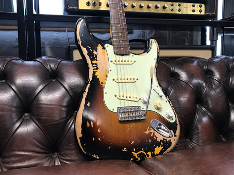Fender Mike McCready Signature Stratocaster 3-Color Sunburst Relic 2023