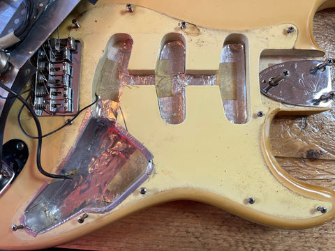 Fender Stratocaster Aged Olympic White "Hardtail" 7.49Lb 1979