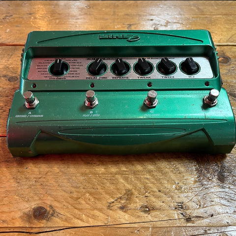 Line 6 DL4 Delay Modeler Effect Unit
