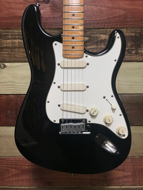 Fender Strat Plus with Maple Fretboard Black 1988