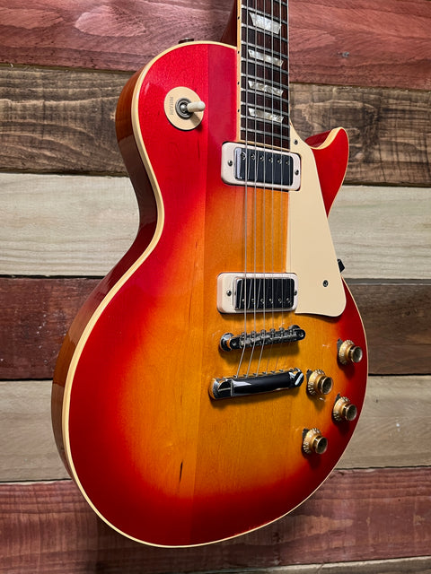 Gibson Les Paul Deluxe Cherry Sunburst 1973
