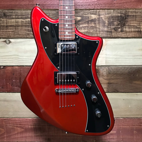Fender Alternate Reality Series Meteora in Candy Apple Red 2019