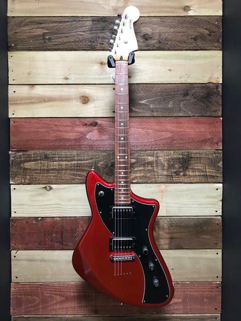 Fender Alternate Reality Series Meteora in Candy Apple Red 2019