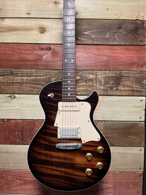 Patrick Eggle Macon Special one-piece American Redwood figured top in Nitro Tobacco sunburst.