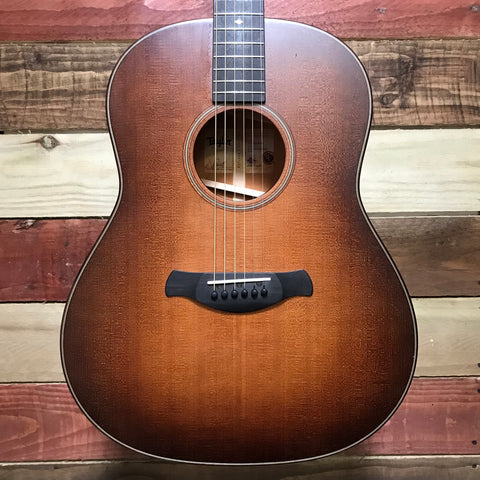 Taylor Builder's Edition 517e WHB 2018 - Wild Honey Burst