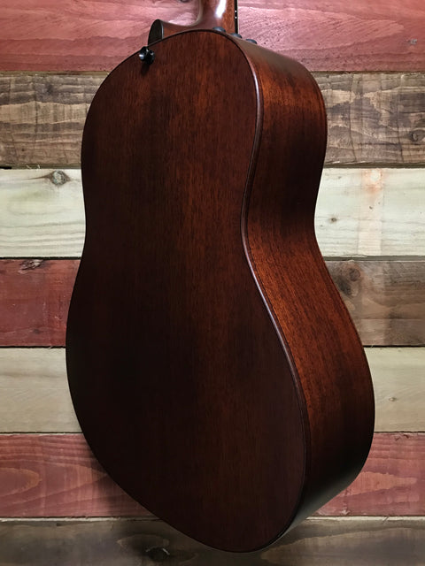 Taylor Builder's Edition 517e WHB 2018 - Wild Honey Burst