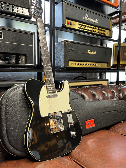 Fender American Deluxe Telecaster with Rosewood Fretboard 2000 Black