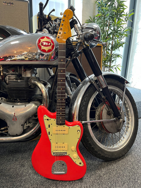 Fender Jazzmaster 1963 - Fiesta Red Re-Finish