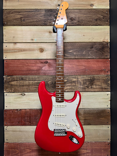 Fender Mark Knopfler Artist Series Signature Stratocaster Hot Red 2004