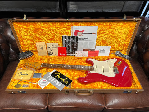Fender Mark Knopfler Artist Series Signature Stratocaster Hot Red 2004