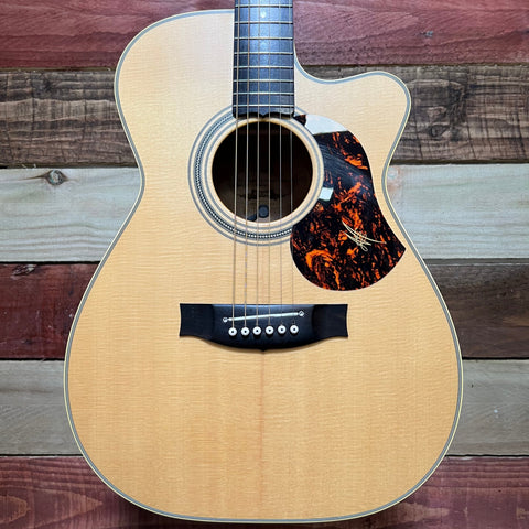 Maton EBG808C TE Tommy Emmanuel Signature