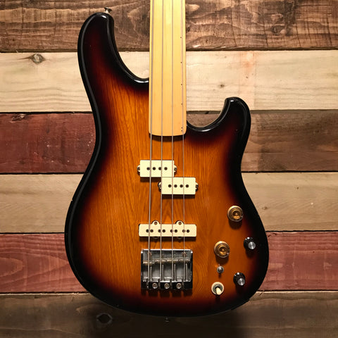 Ibanez RS924 Roadstar Fretless Bass Brown Sunburst 1981