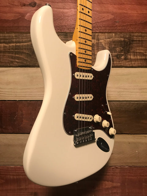 Fender American Professional II Stratocaster MN Olympic White 2021