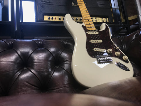 Fender American Professional II Stratocaster MN Olympic White 2021