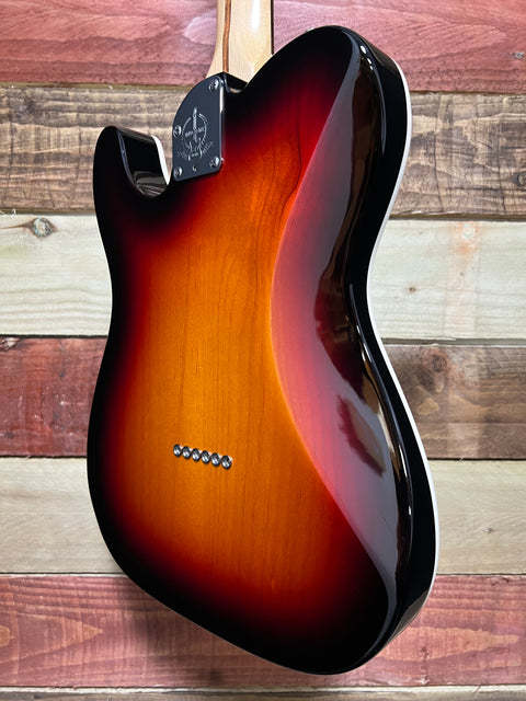 Fender American Deluxe Telecaster with Rosewood Fretboard 3-Colour Sunburst 2011