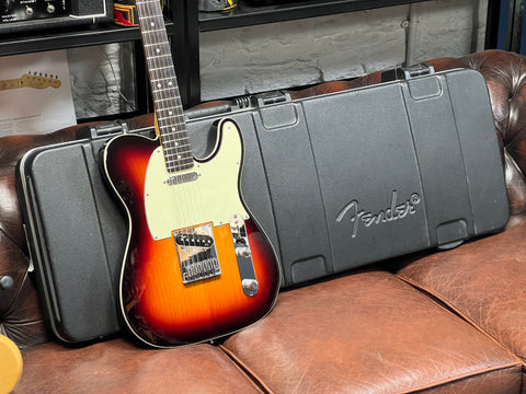 Fender American Deluxe Telecaster with Rosewood Fretboard 3-Colour Sunburst 2011