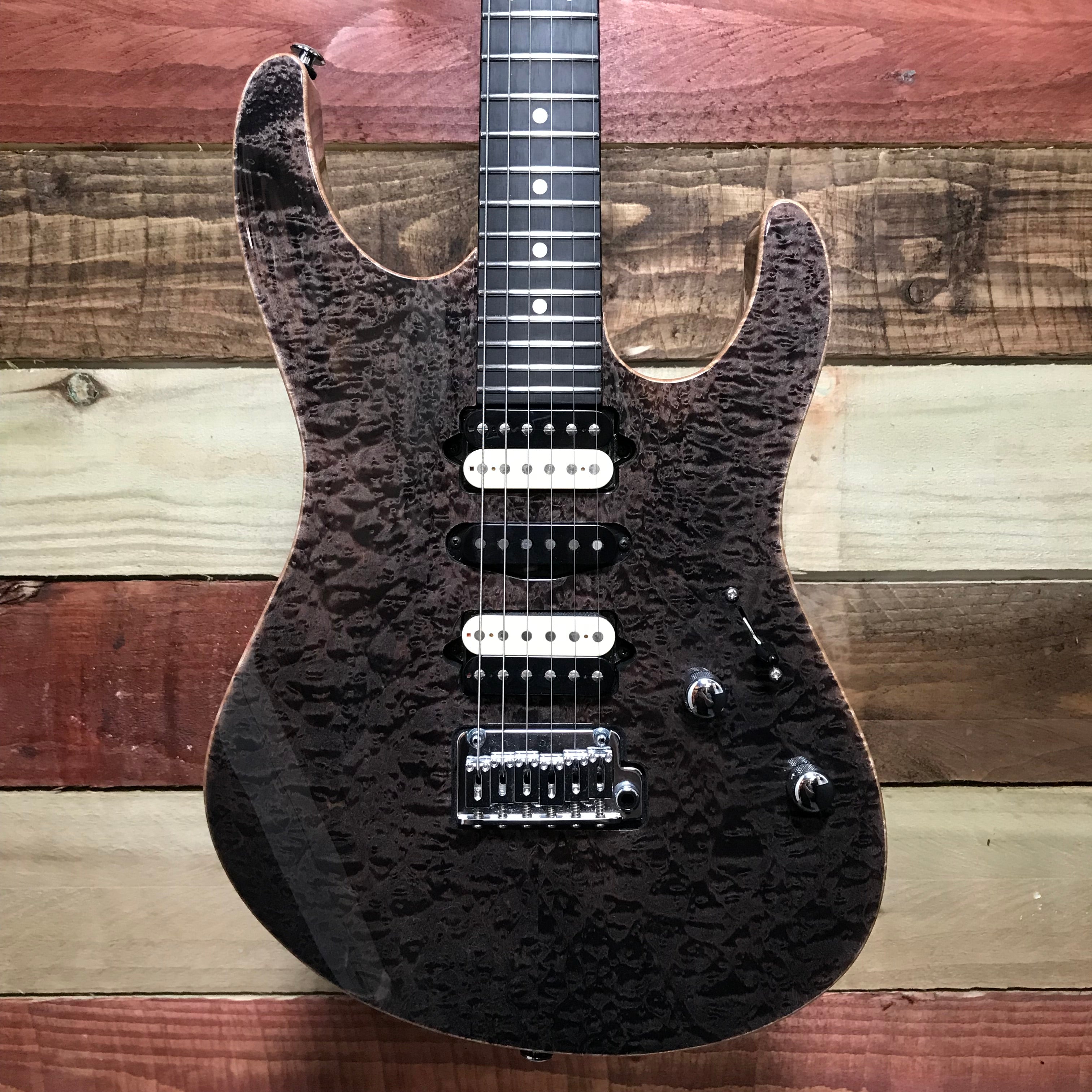 Suhr Custom Shop Modern Trans Charcoal Quilted Maple 2016 – MotoMusic