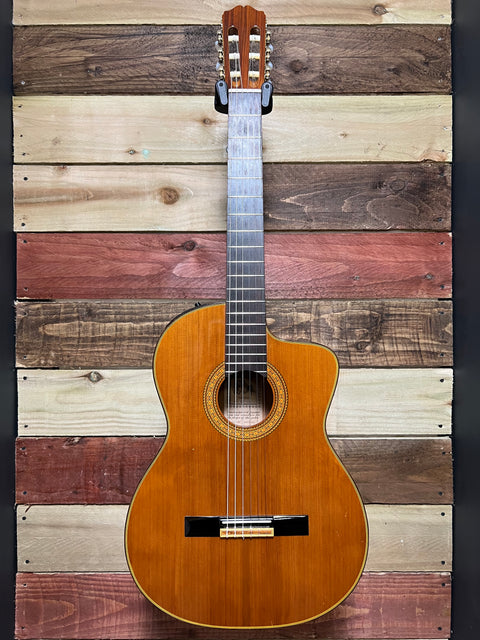 Takamine CP-132SC Cutaway Electro-Classical Natural 1989