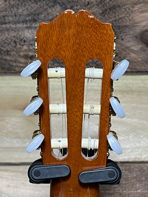 Takamine CP-132SC Cutaway Electro-Classical Natural 1989