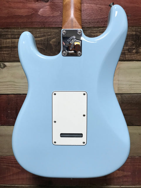 Fender FSR Player Stratocaster with Roasted Maple Neck Sonic Blue 2021