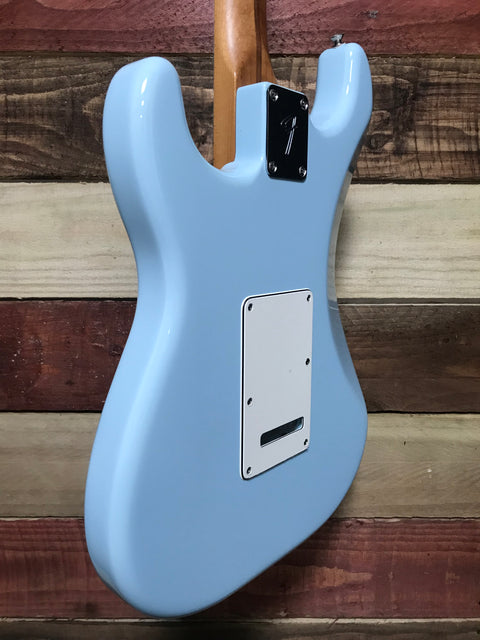 Fender FSR Player Stratocaster with Roasted Maple Neck Sonic Blue 2021